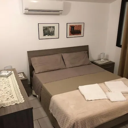 Royal Bay Apartman *